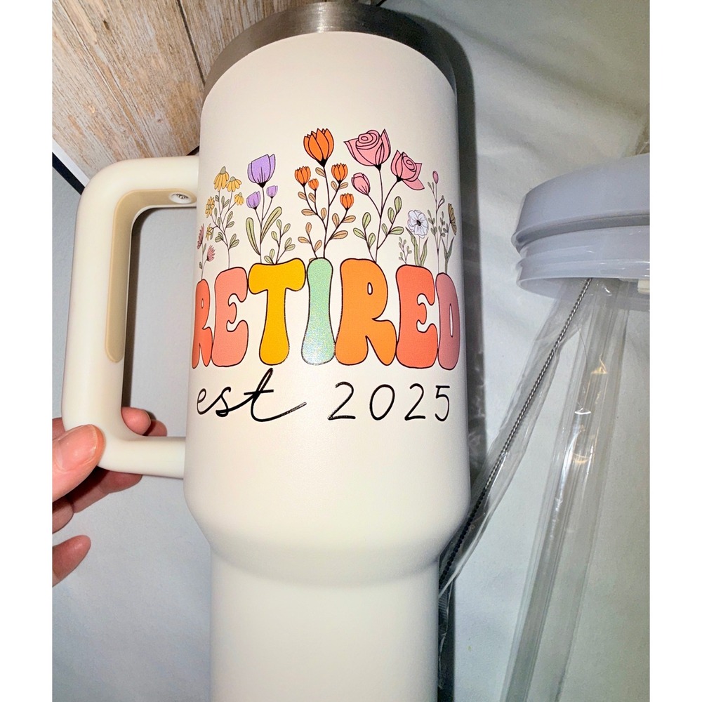 Tumbler 40oz Cream NEW-NO BOX Retired est 2025 Floral Retro Handle